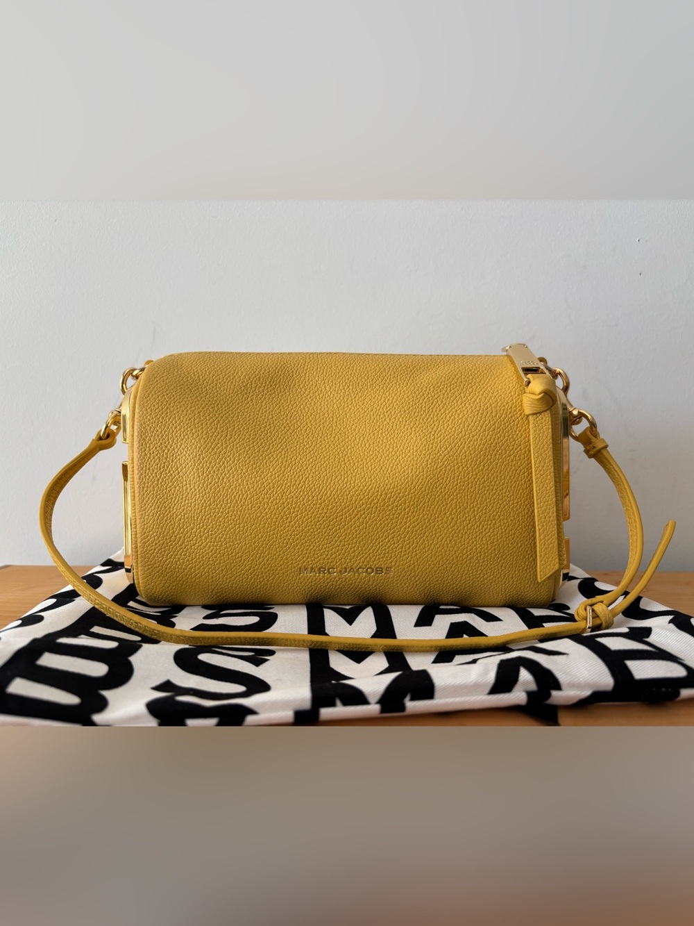 Marc Jacobs The Snapshot Shoulder Bag - Daffodil